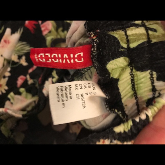 Hm used floral stretchy pants - Picture 4 of 4